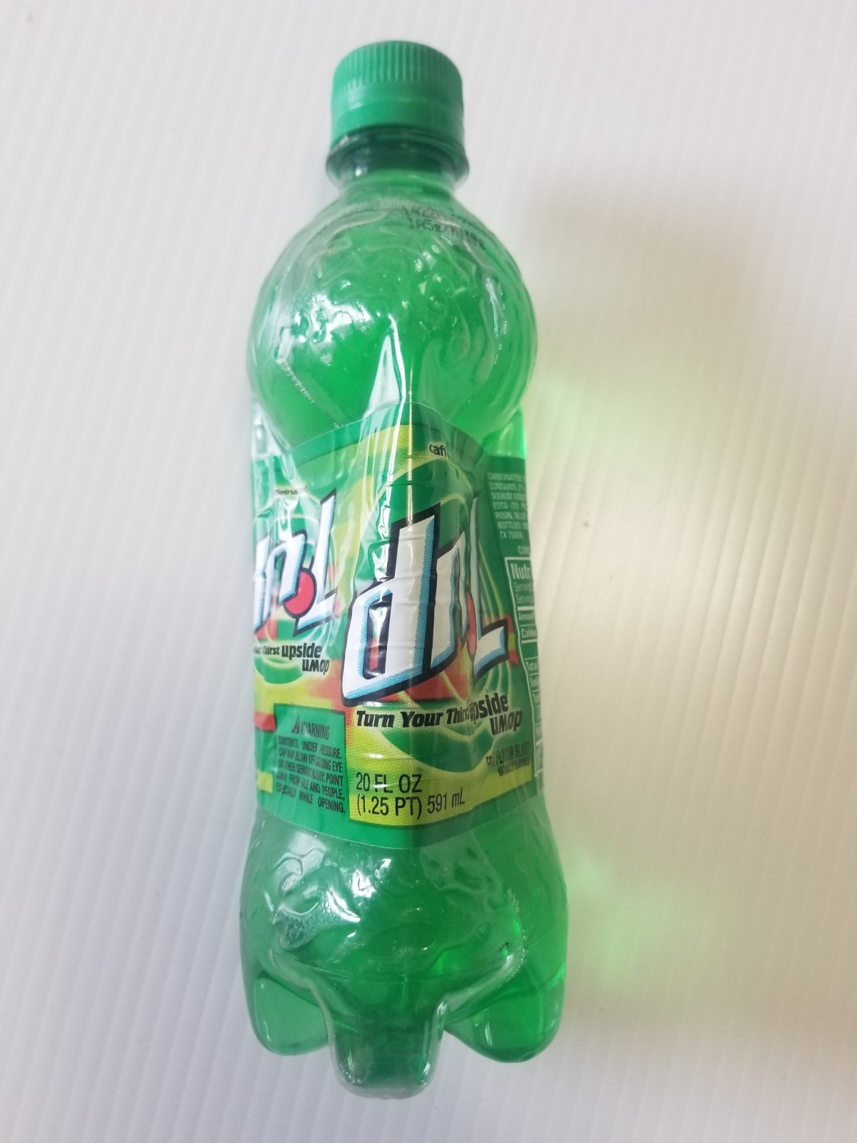 7UP Upside Down 2003 Sealed Never Opened 20 oz Plastic Bottle NOS FRUIT FLAVORED
