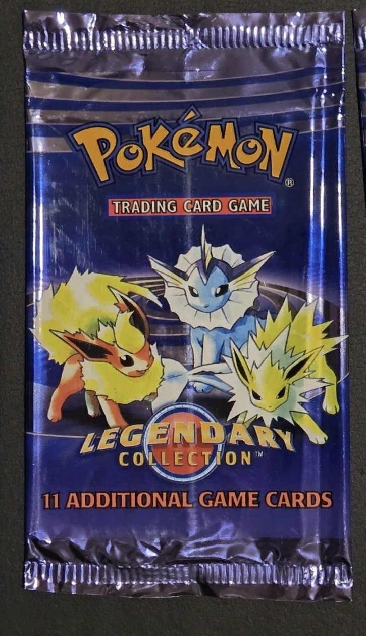 One Pokémon Legendary Collection EMPTY Booster Packs For Displays Art Charizard 