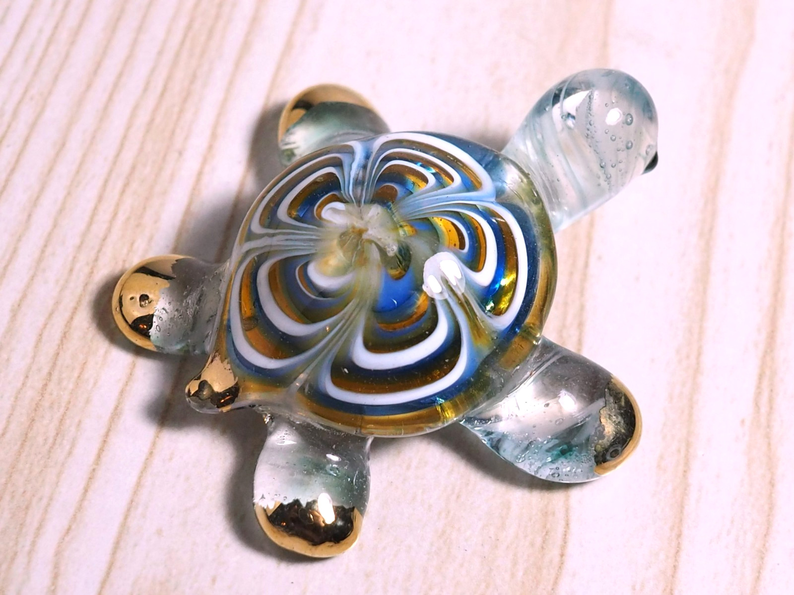 blue amber Turtle figurine hand blown Art Glass 1.85