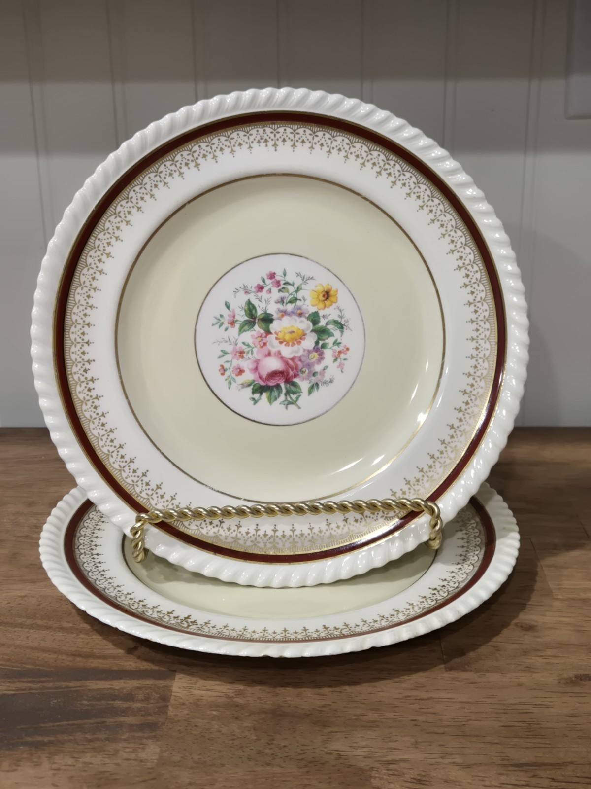 Johnson Brothers JB33 -Set of 2 Plates 9