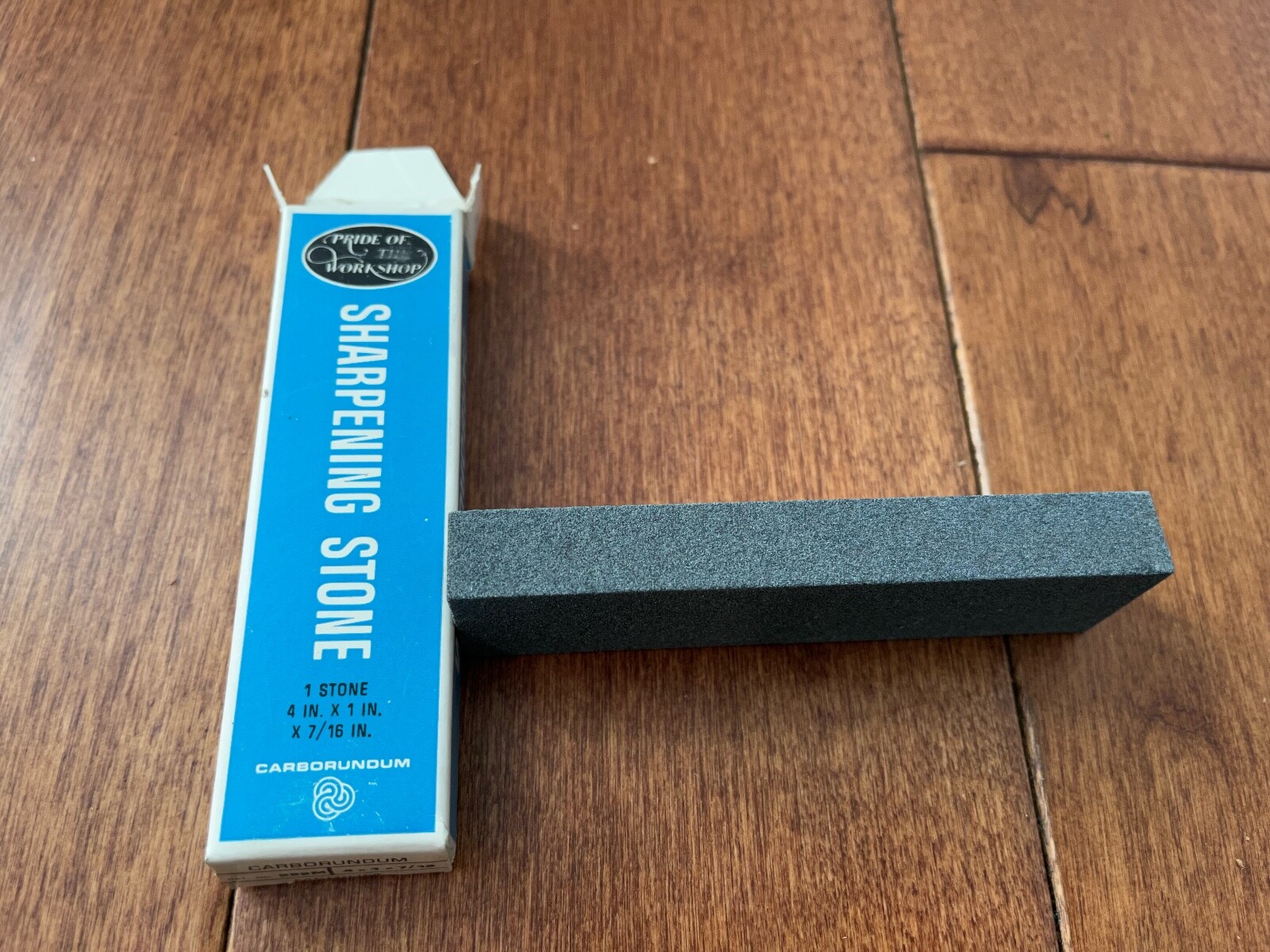 Vtg NOS Carborundum Medium Sharpening Stone #292M in Original Box