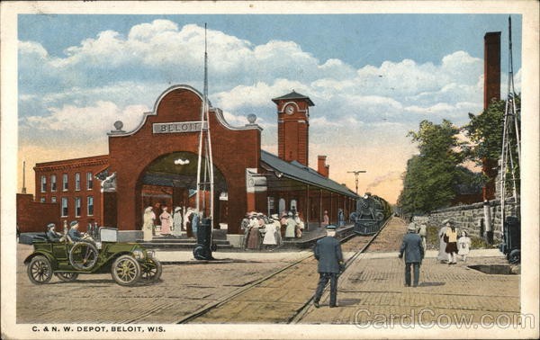 Beloit, Wisconsin WI C&NW Depot 1916 Chicago, IL Antique Vintage Postcard