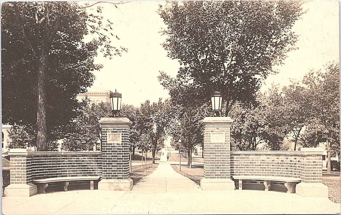 RPPC Cedar Falls Iowa Entrance Gate at State Teacher's College early 1900s