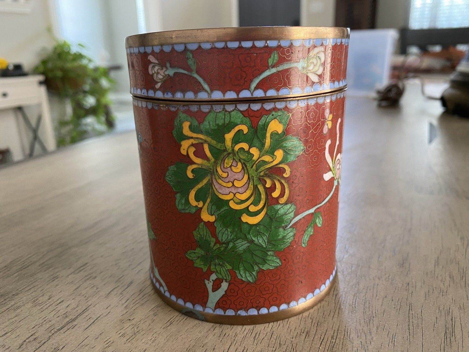 ATQ 1900s Chinese Royal Cobalt Red Cloisonne Gold Floral Enamel Jar Canister
