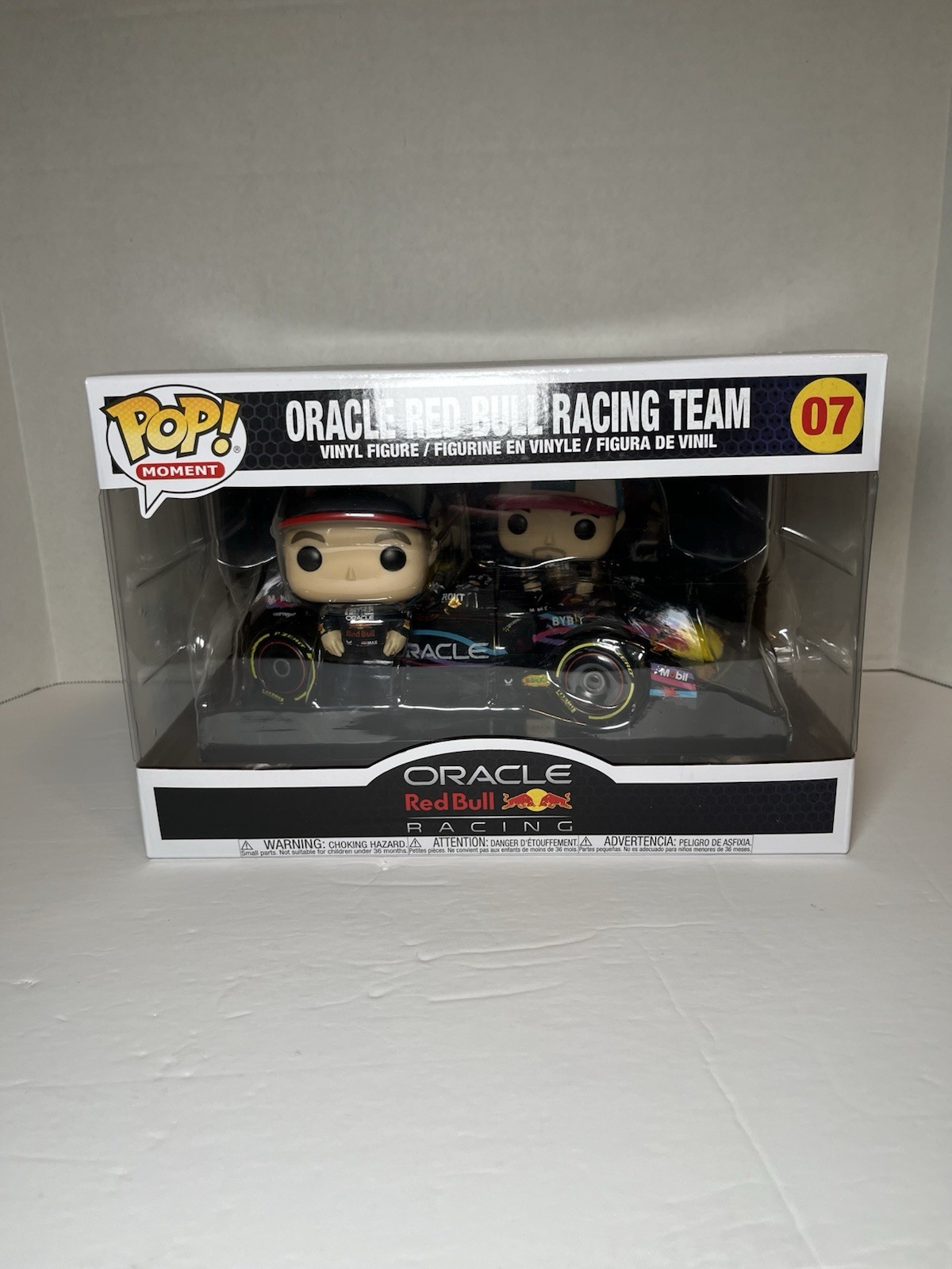 Funko Pop Moment: Oracle Red Bull Racing Team #07 Max Verstappen Sergio Perez