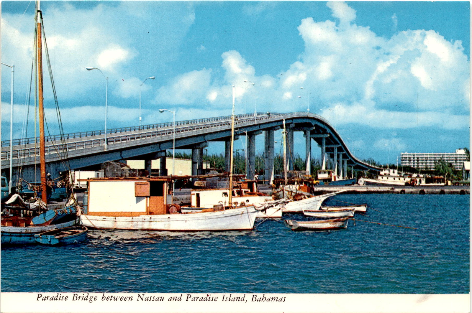 Paradise Bridge, Nassau, Paradise Island, Bahamas, land Postcard Paradise Bridge, Nassau, Paradise Island, Bahamas, land Postcard