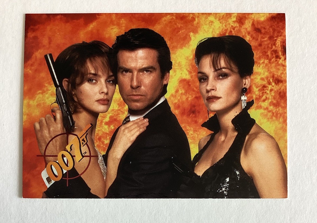 1995 Graffiti James Bond: GoldenEye - Promos #NNO - “Bond is Back - 007” 1995 Graffiti James Bond: GoldenEye - Promos #NNO - “Bond is Back - 007”