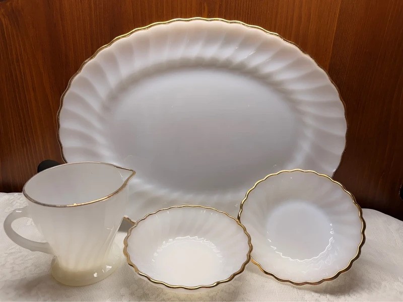 Vintage Anchor Hocking Fire King White Swirl Creamer and Dishes Set with Gold Rl