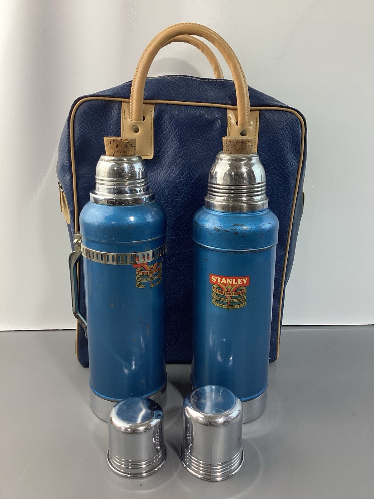 Vintage Blue Stanley Super Vac Thermos Set w/ Matching Carrying Case w/ Corks