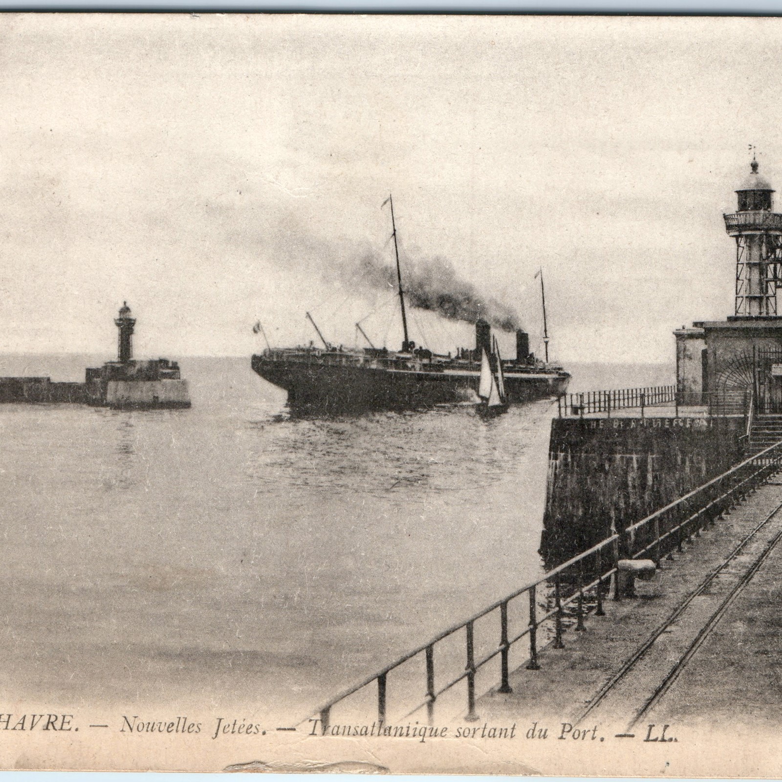 c1910s Le Havre, France Transatlantic Steamer Ship Port Lighthouse Railway A356