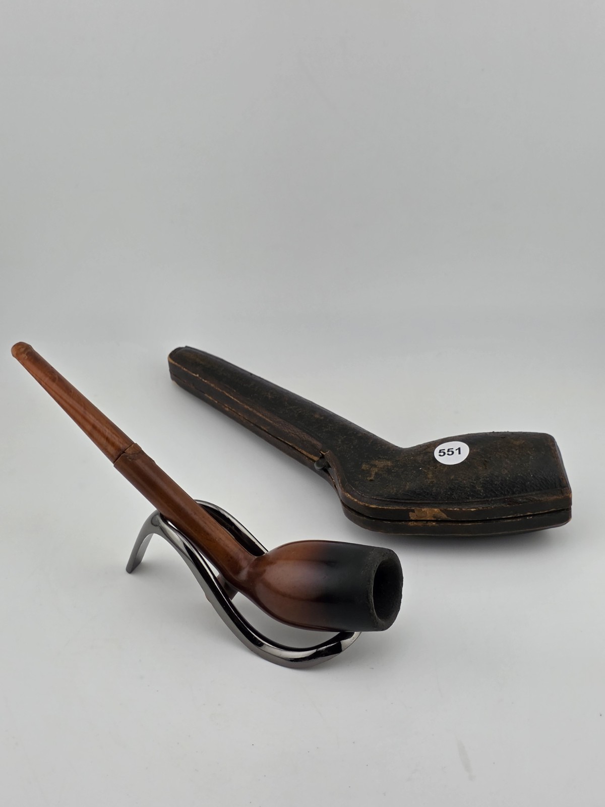 ANTIQUE VICTORIAN ERA MONOGRAMMED CASED MEERSCHAUM PIPE, AMBER LONG STEM. READ. ANTIQUE VICTORIAN ERA MONOGRAMMED CASED MEERSCHAUM PIPE, AMBER LONG STEM. READ.