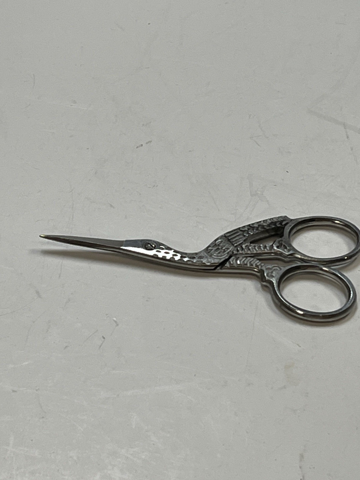 VINTAGE STAINLESS STEEL HERON STORK EMBROIDERY SCISSORS 3.5”