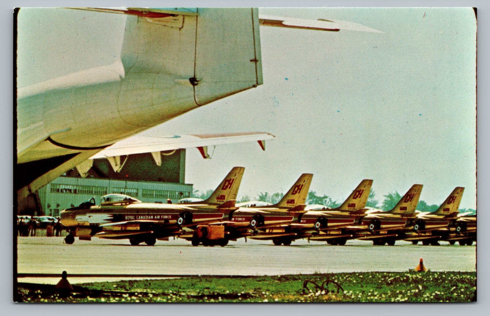 RCAF Day Golden Hawks Caribou Airplanes Royal Canadian Air Force Vtg Postcard P9