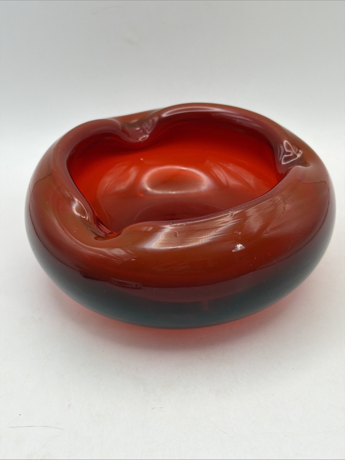 Mid Century Red Amberina Art Glass Ashtray Cadmium Glow Heavy Thick Glass 5.5”