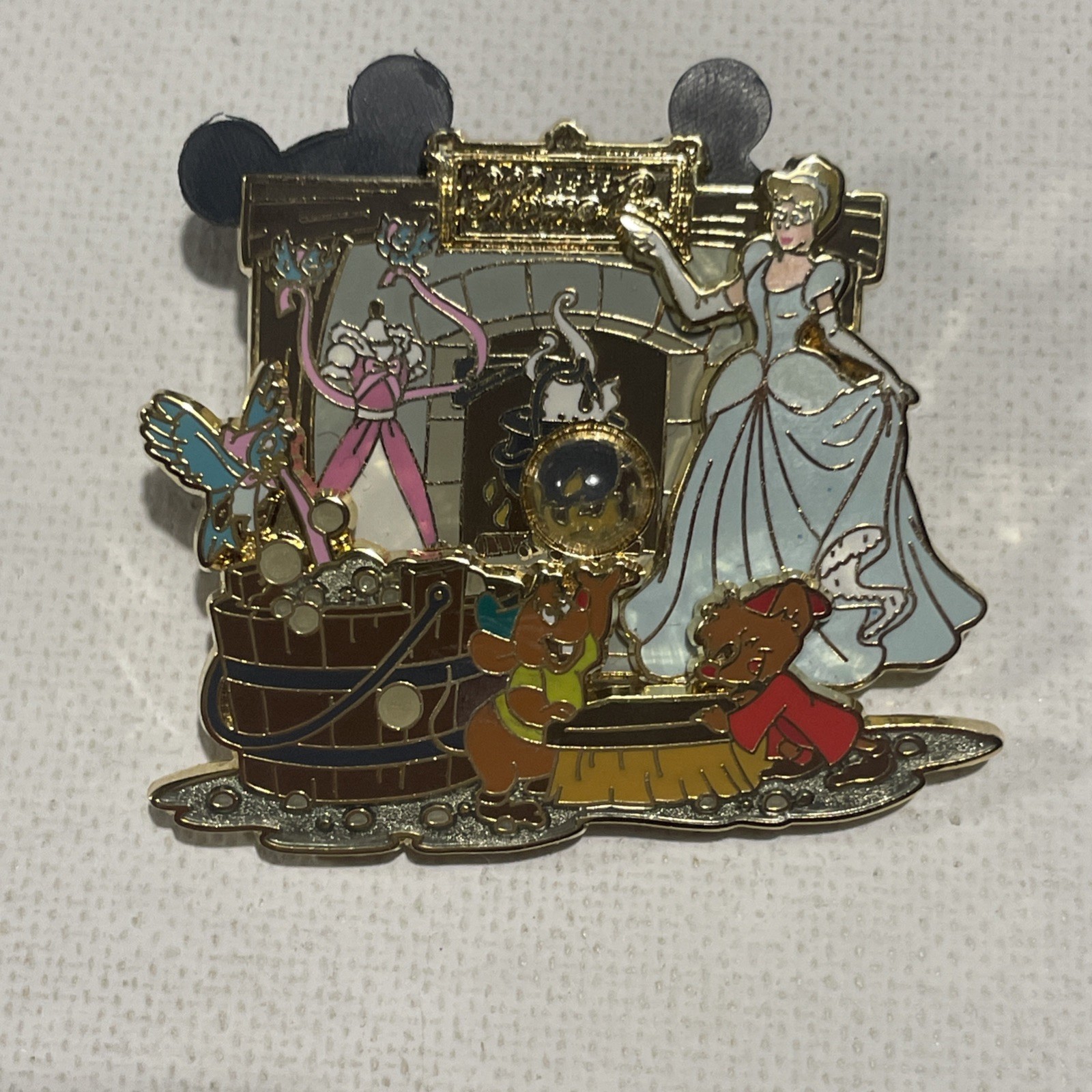 Disney Parks Pin - Cinderella Home Ec - LE 500, RARE, 2008