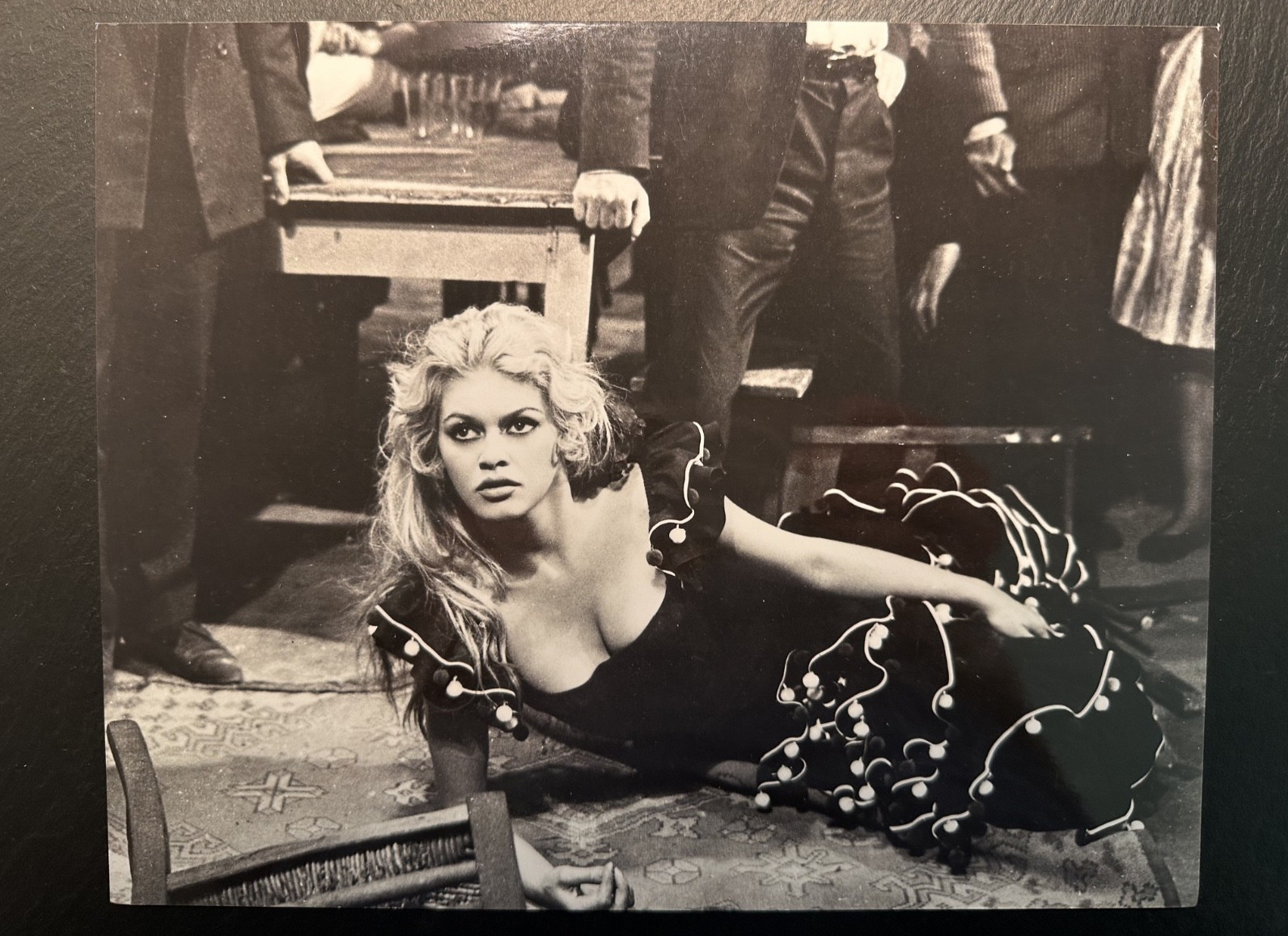 8X10 PHOTO: BRIGITTE BARDOT IN BLACK & WHITE DRESS FP235