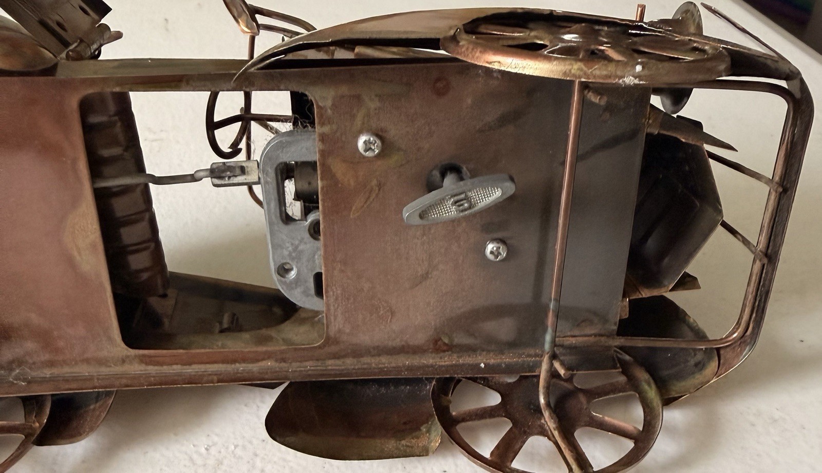 Vintage Handcrafted Copper Tin Metal Antique Car Model Plays Music