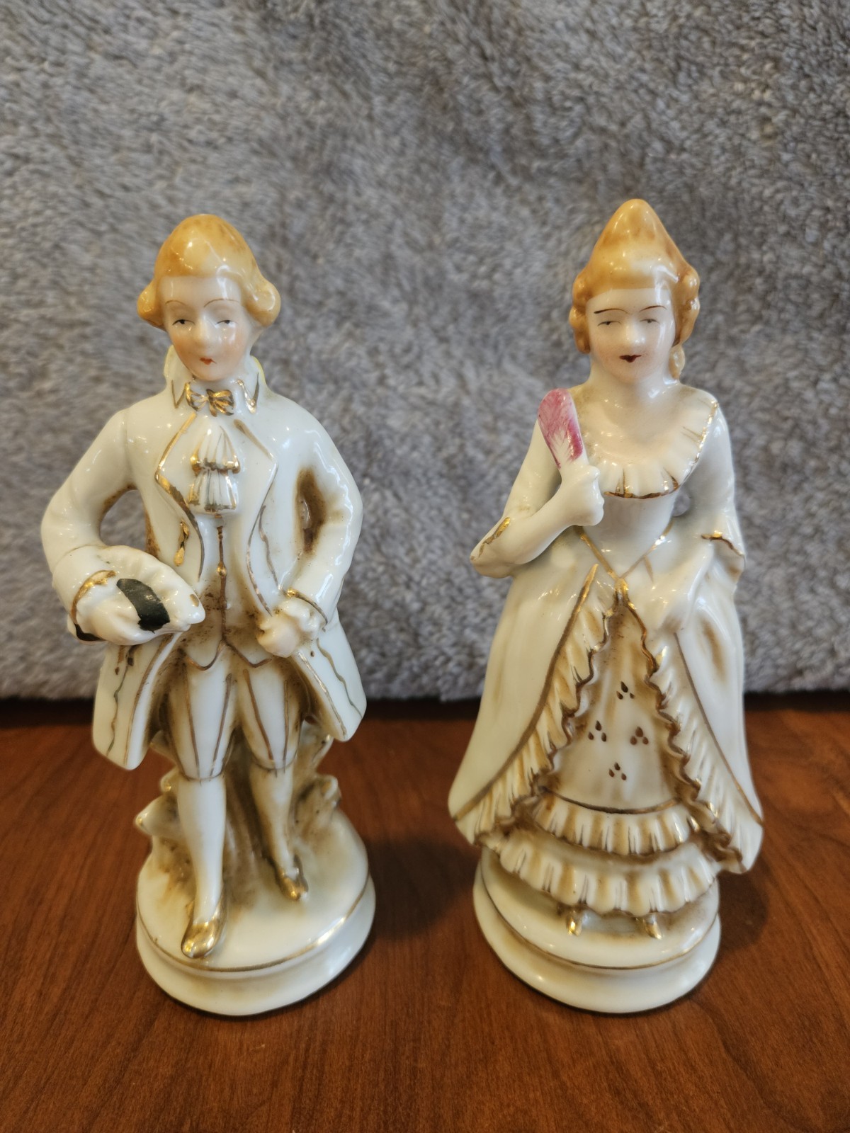 Vintage Hadson Made in Occupied Japan Porcelain Colonial Couple Figurines – 6.5\