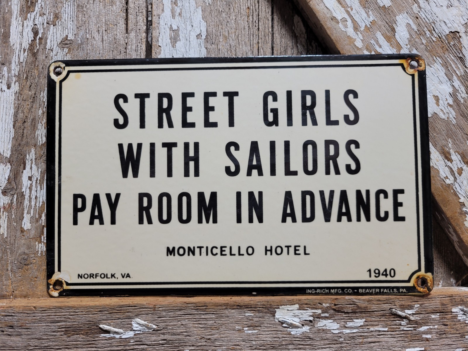 VINTAGE 1940 MONTICELLO HOTEL PORCELAIN SIGN RARE OLD BROTEL STREET GIRL SAILOR
