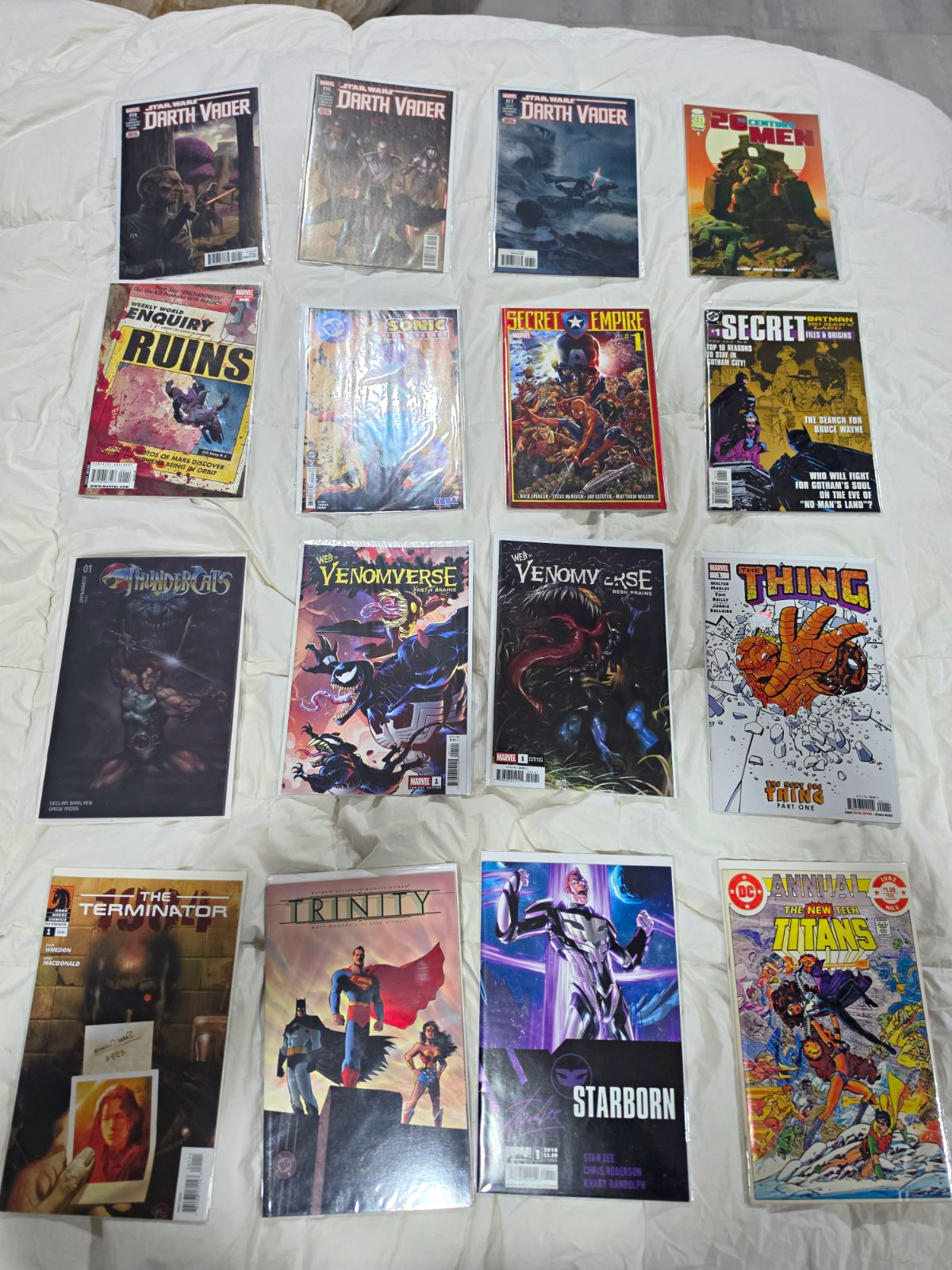 16 Mixed Comic Book Lot   - Darth Vader, Batman, Sonic, Star Wars, DC GREAT DEAL