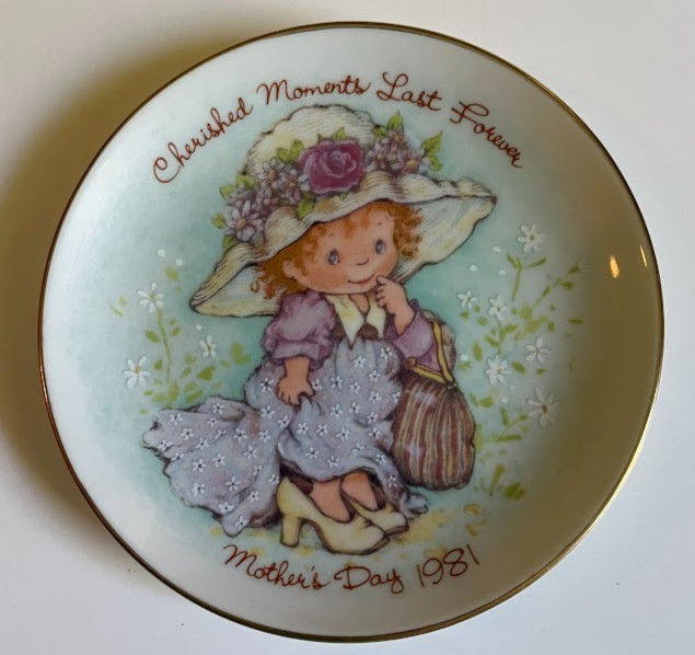 AVON ~ MOTHER'S DAY PLATE ~ YOU CHOOSE 1 or ALL ~ 1+ SHIP AVON ~ MOTHER'S DAY PLATE ~ YOU CHOOSE 1 or ALL ~ 1+ SHIP