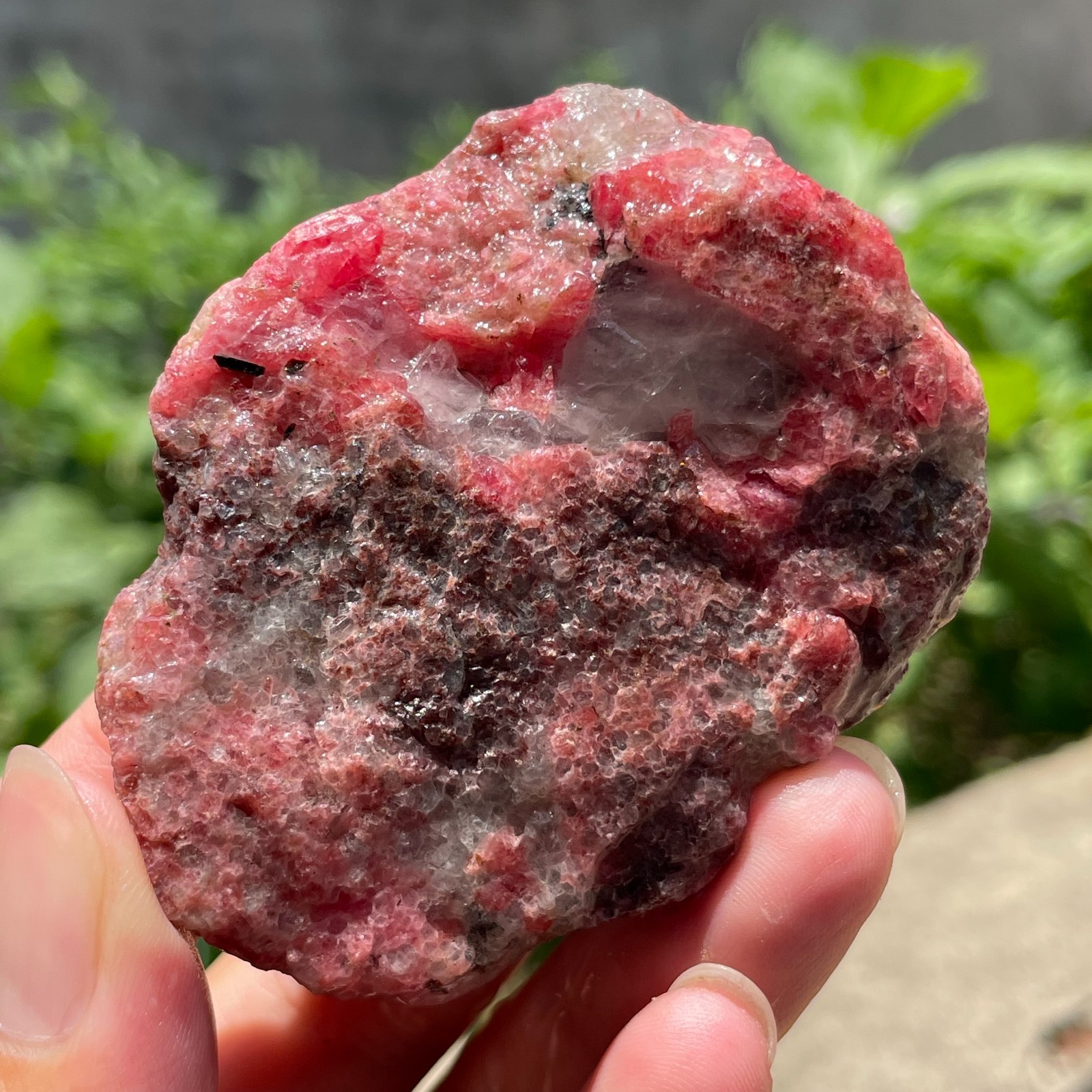 114g Rough Natural Rhodonite Quartz Crystal Mineral Specimen Healing