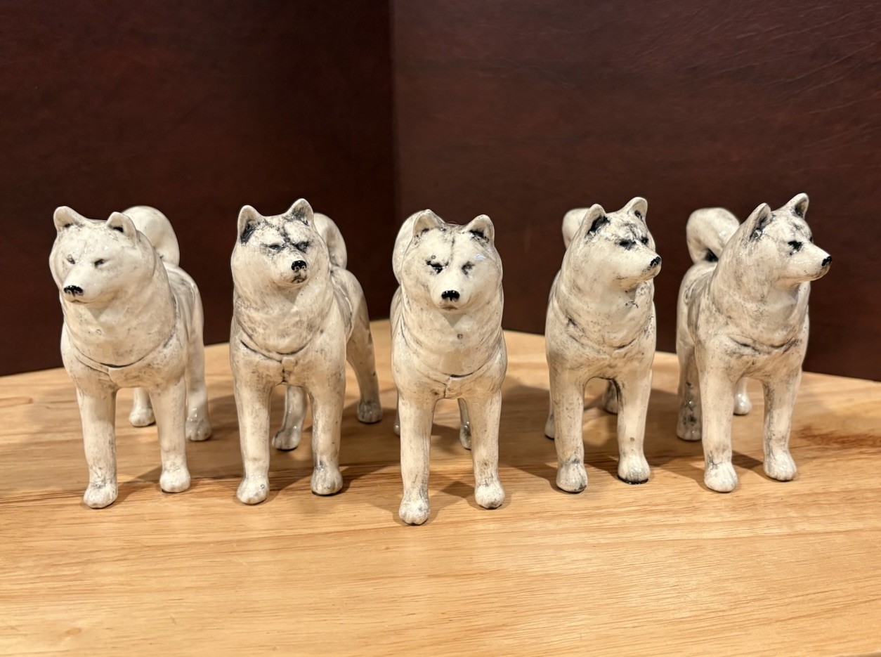 Lot of 5 Vintage Ceramic Akita Husky Dog Figurines