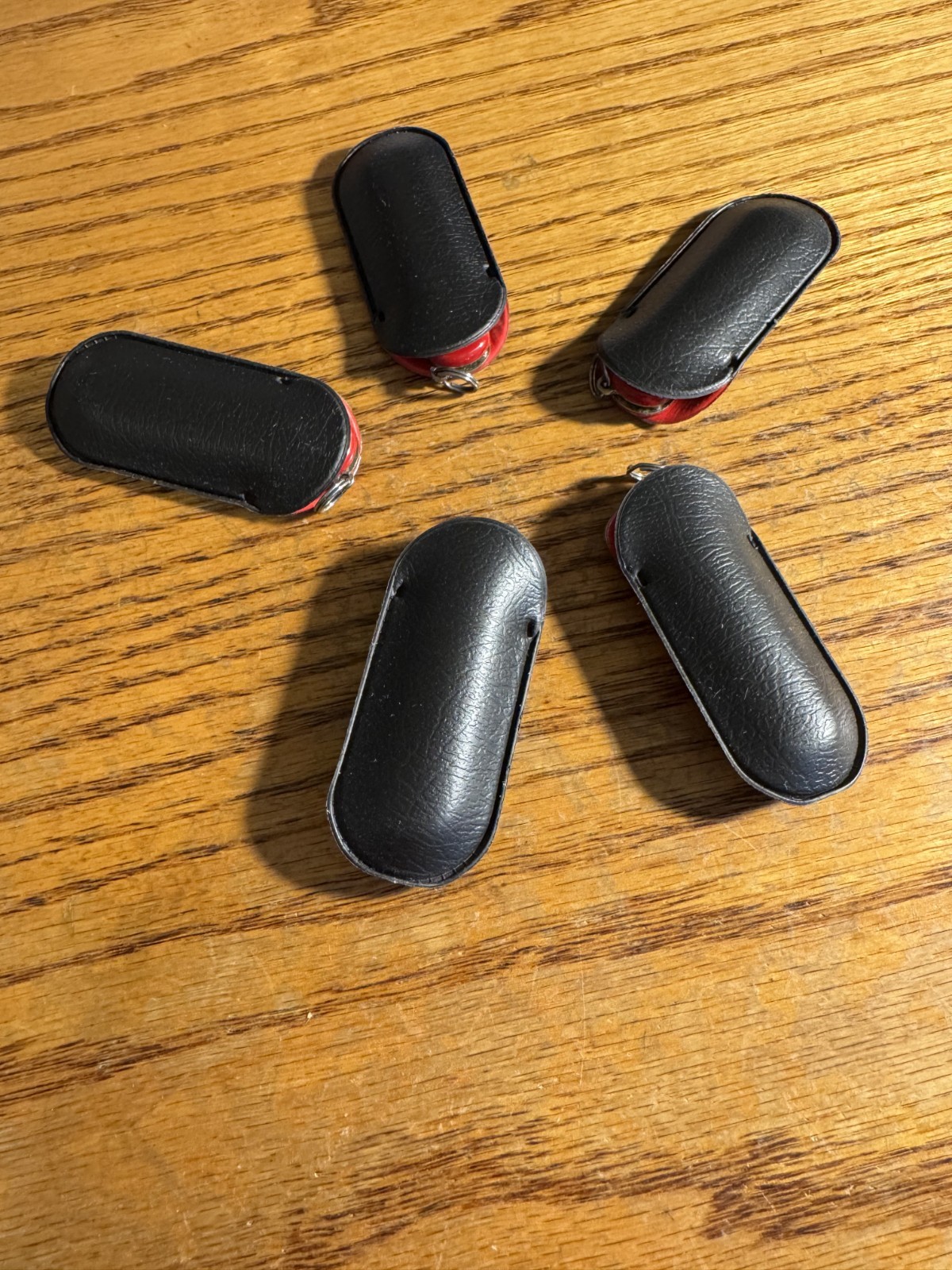 Lot of 5 NEW Victorinox RED CLASSIC SD w/Ads \ Lot of 5 NEW Victorinox RED CLASSIC SD w/Ads \