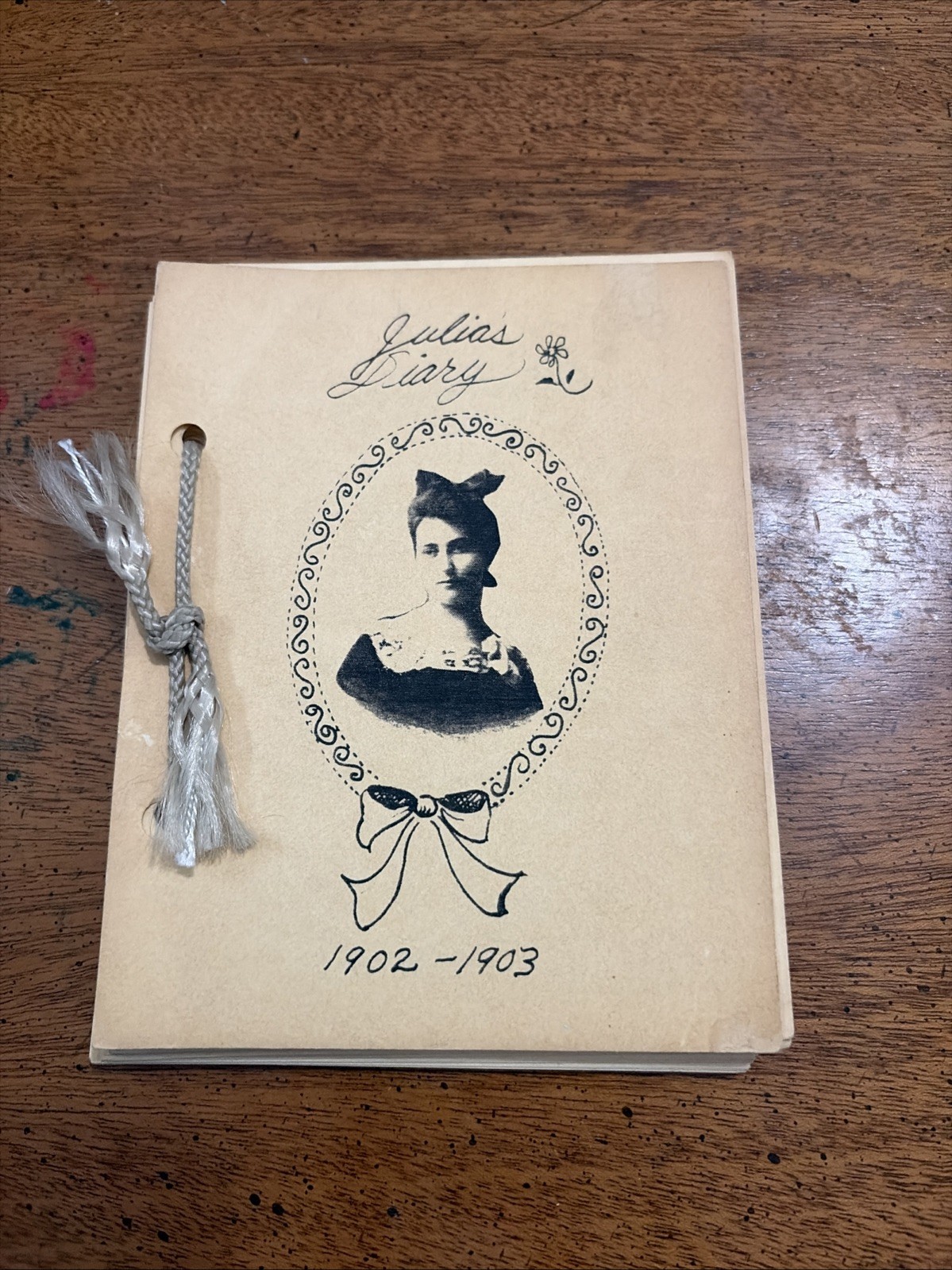 1985 Delta Zeta Julia’s Diary 1902-1903 Sorority Founder Miami University 1985 Delta Zeta Julia’s Diary 1902-1903 Sorority Founder Miami University