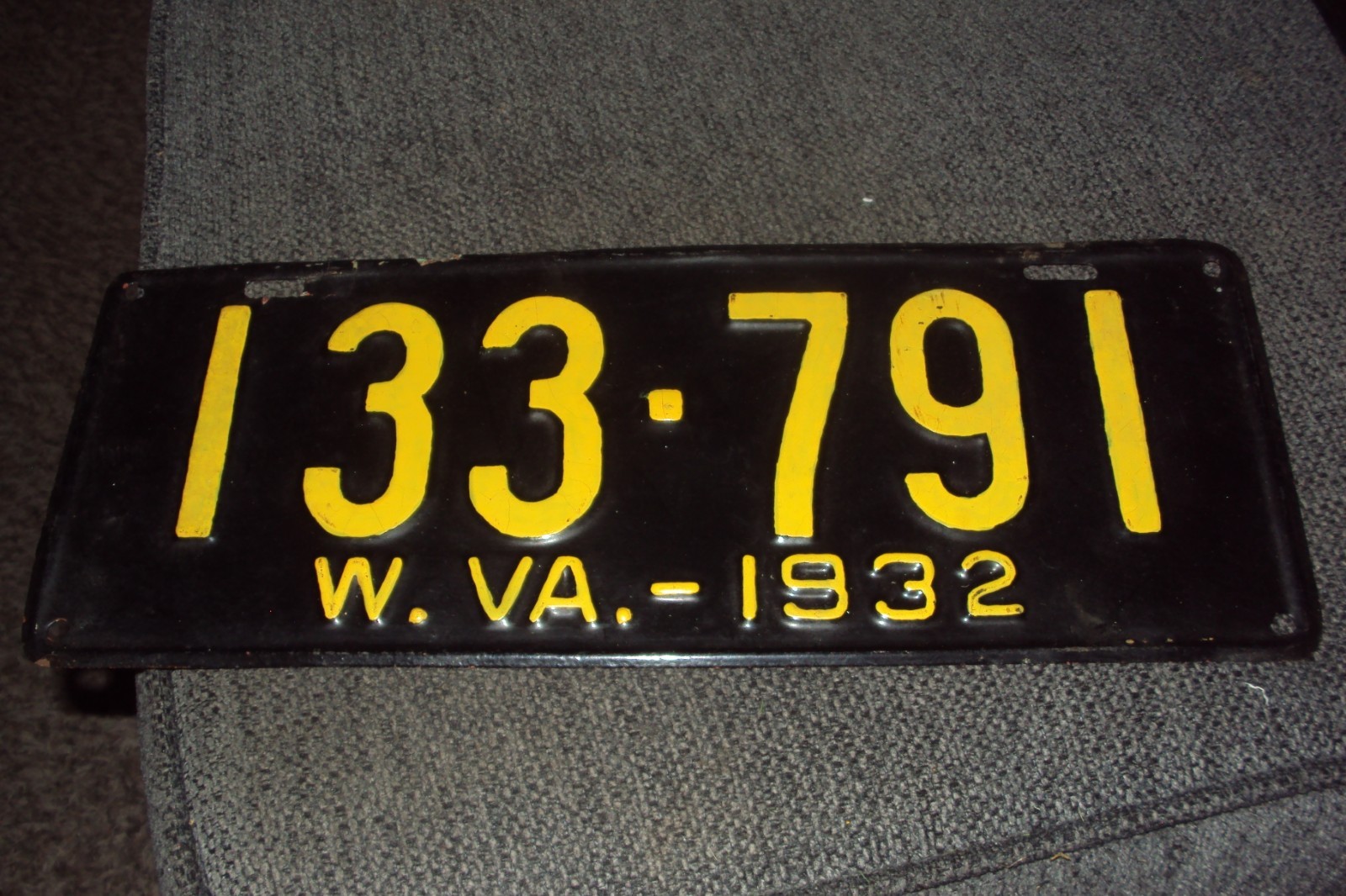 license plate 1932 west virgina older repaint