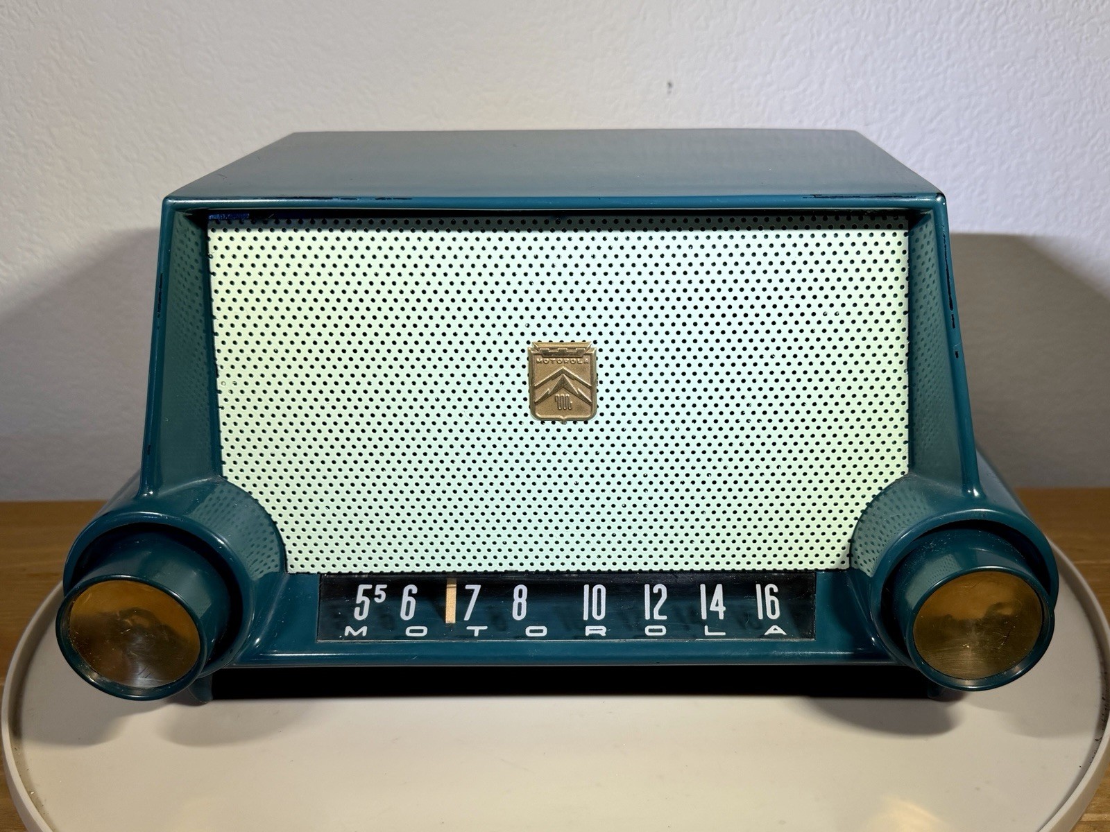 Rare 1953 Motorola 53H Green Original Dashboard Jetsons Atomic Tube Radio Works