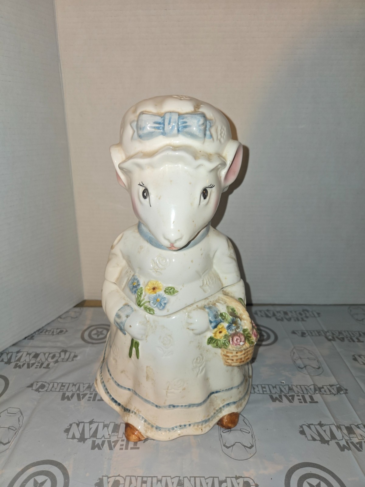 VTG Weiss Hand Painted Ceramic Grandma Mouse Cookie Jar Made in Brazil 11.5”  51