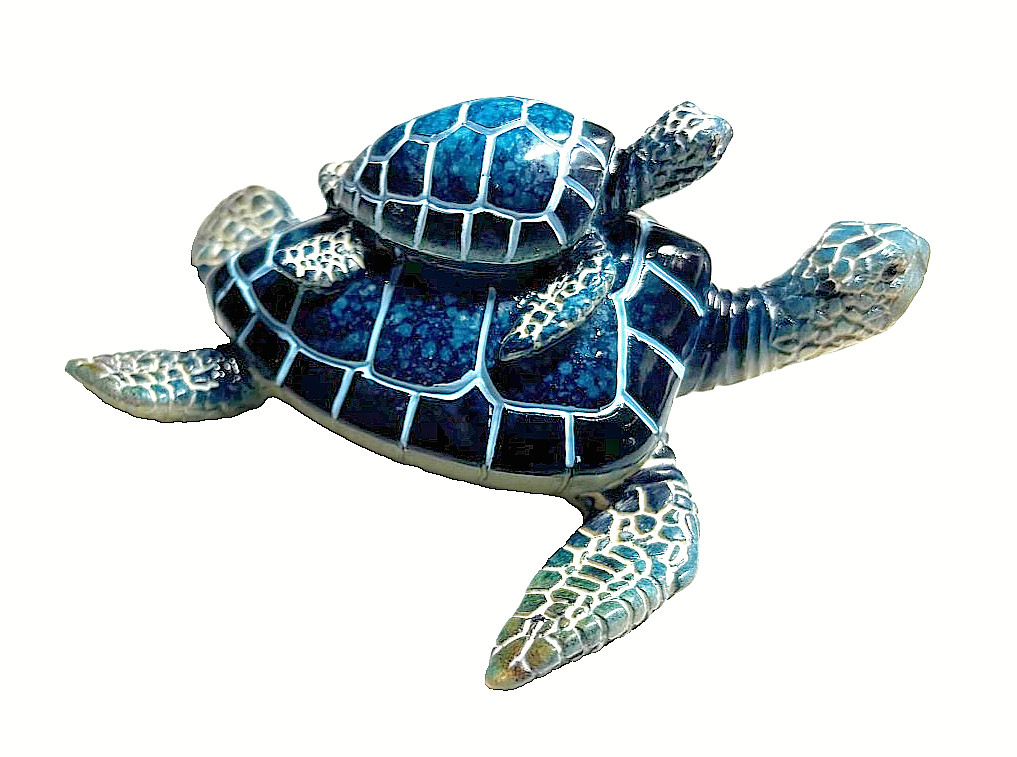 Blue Sea Turtle Mama with Baby Figurine 3.5\ Blue Sea Turtle Mama with Baby Figurine 3.5\