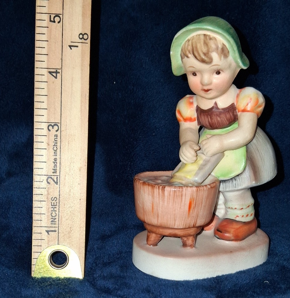 Vtg Lefton Japan Ceramic Figurine Young Girl Doing Laundry Wash Tub #357 Vtg Lefton Japan Ceramic Figurine Young Girl Doing Laundry Wash Tub #357