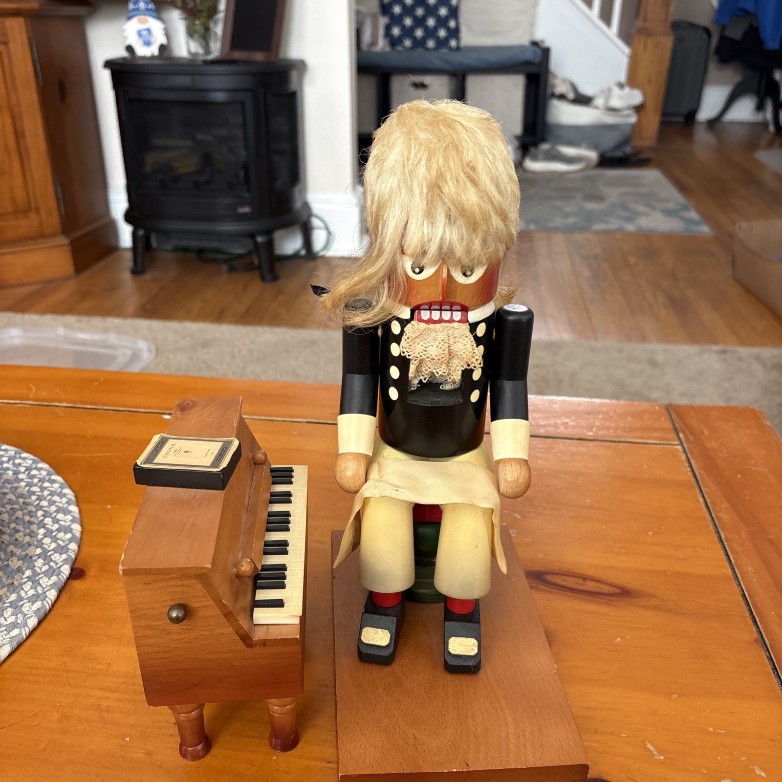 STEINBACH German CHOPIN NUTCRACKER Reuge Swiss MUSIC BOX Works NO CANDLE HOLDER STEINBACH German CHOPIN NUTCRACKER Reuge Swiss MUSIC BOX Works NO CANDLE HOLDER