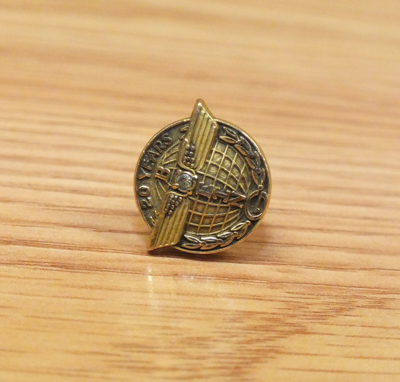 Josten\'s 1/10 10K Gold Filled 20 Years Boeing Lapel Pin With Small Diamond