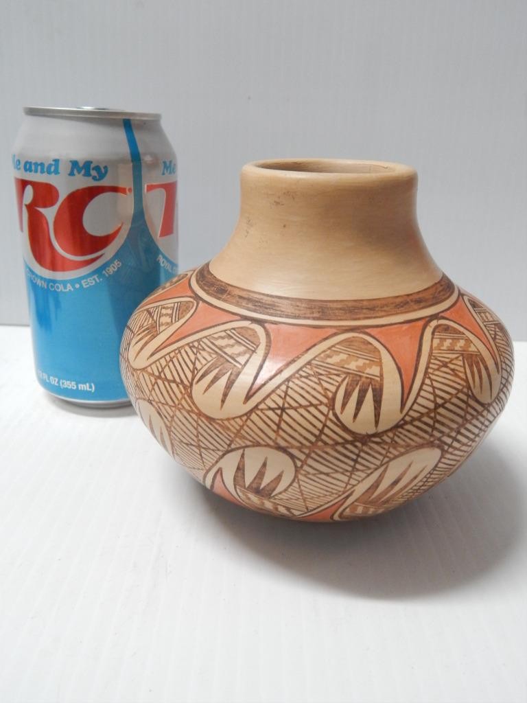VINTAGE ADELLE NAMPEYO HOPI POTTERY MIGRATION PATTERN POTTERY POT  - XLNT FORM