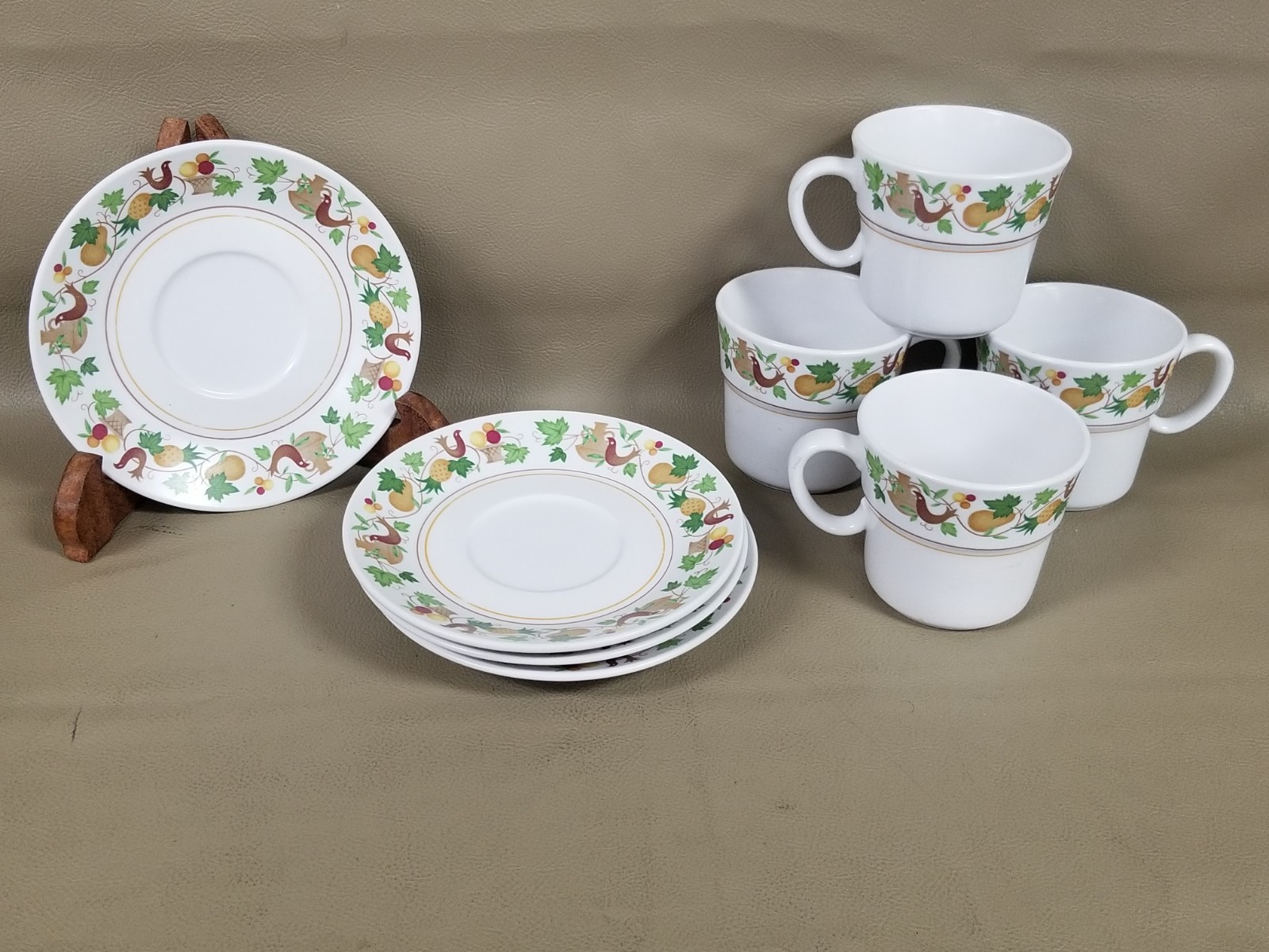 Set of 4 NORITAKE Progression Japan Cups & Saucers 