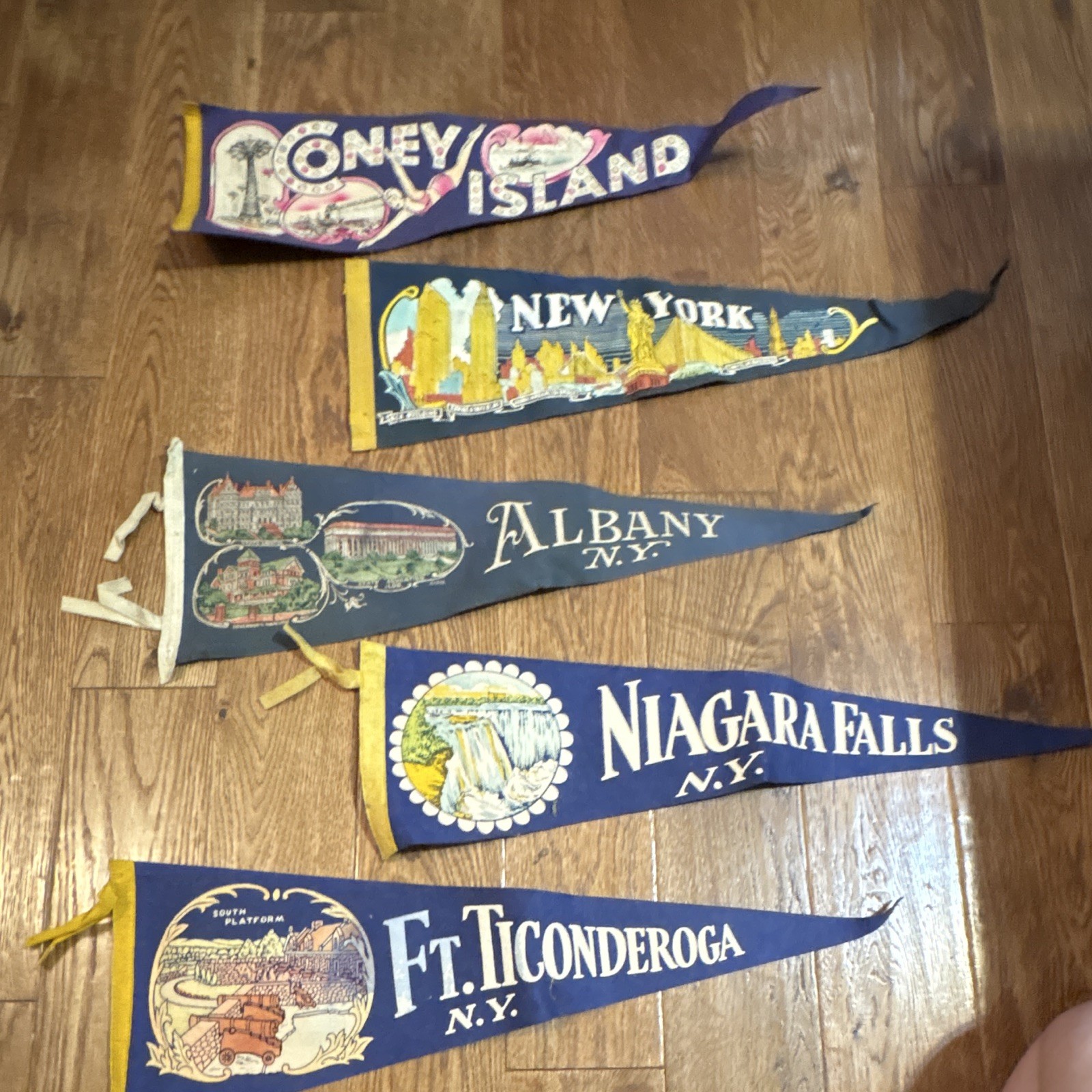 Vintage NY Felt Pennant Lot (5) Coney Island NYC Albany Niagara Ft Ticonderoga