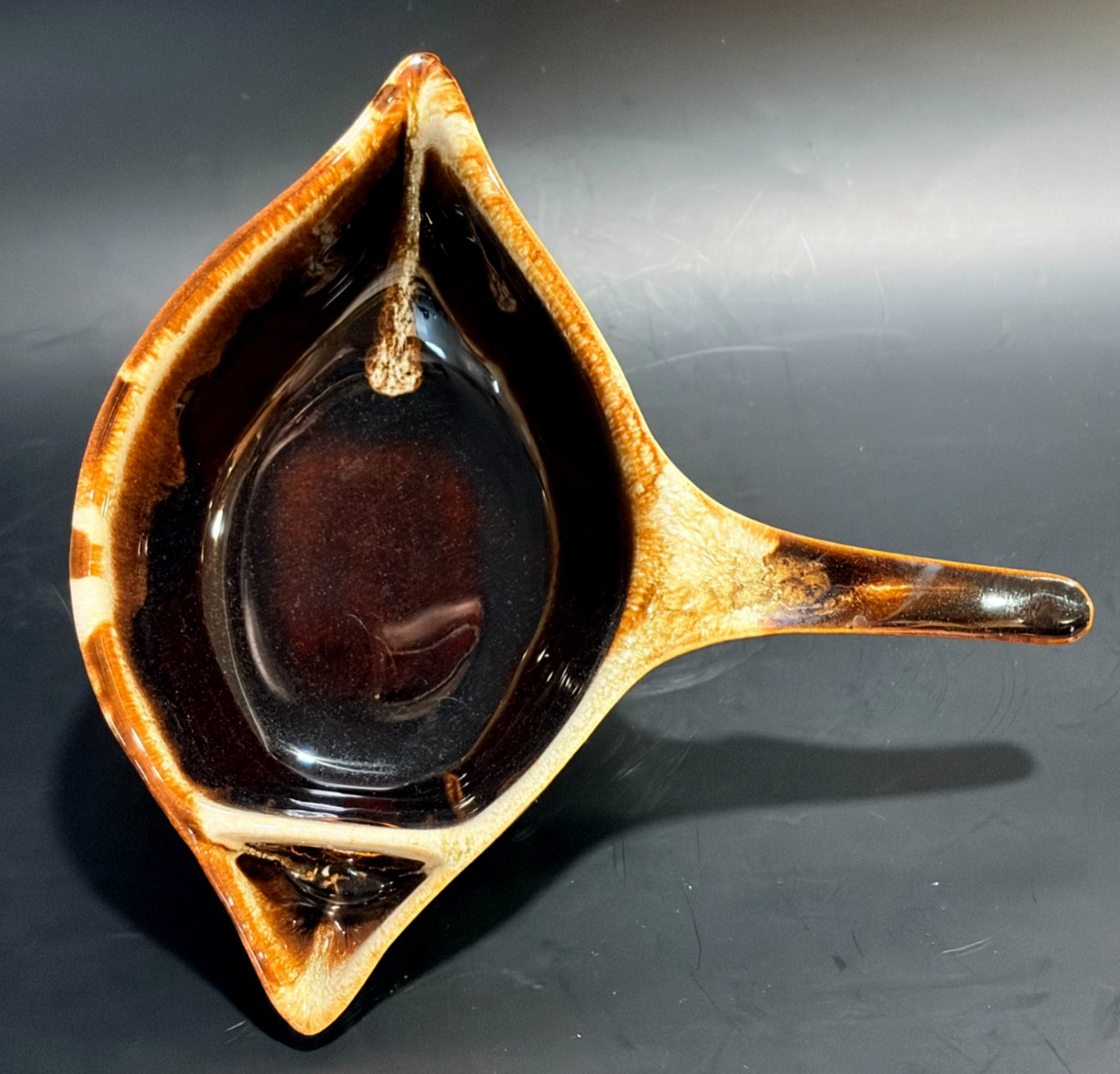 Vintage Pfaltzgraff Gourmet Brown Drip Glaze Double Spout Gravy Boat Sauce Pitch