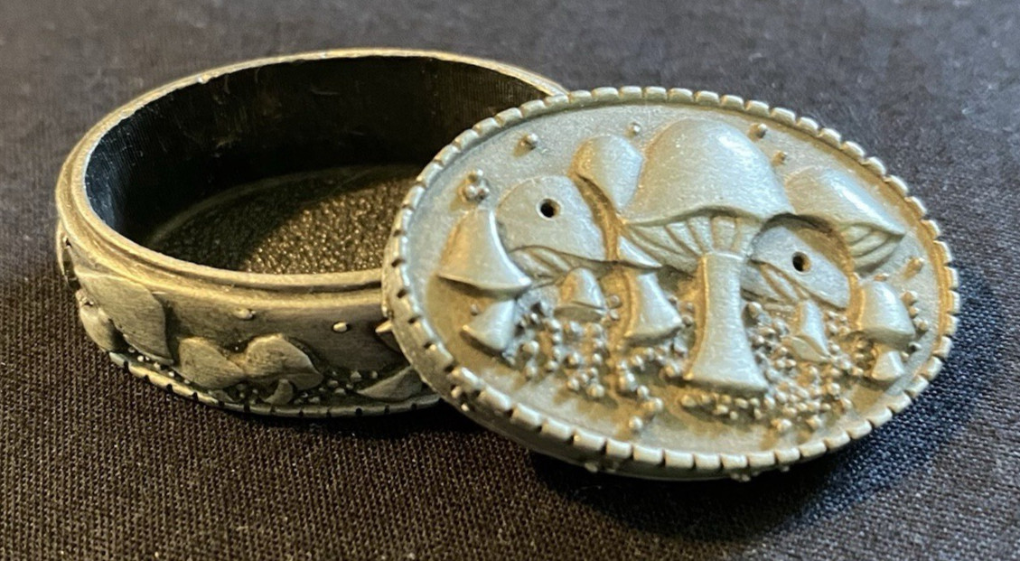 JJ Jonette Pewter Mushroom Trinket Pill Box