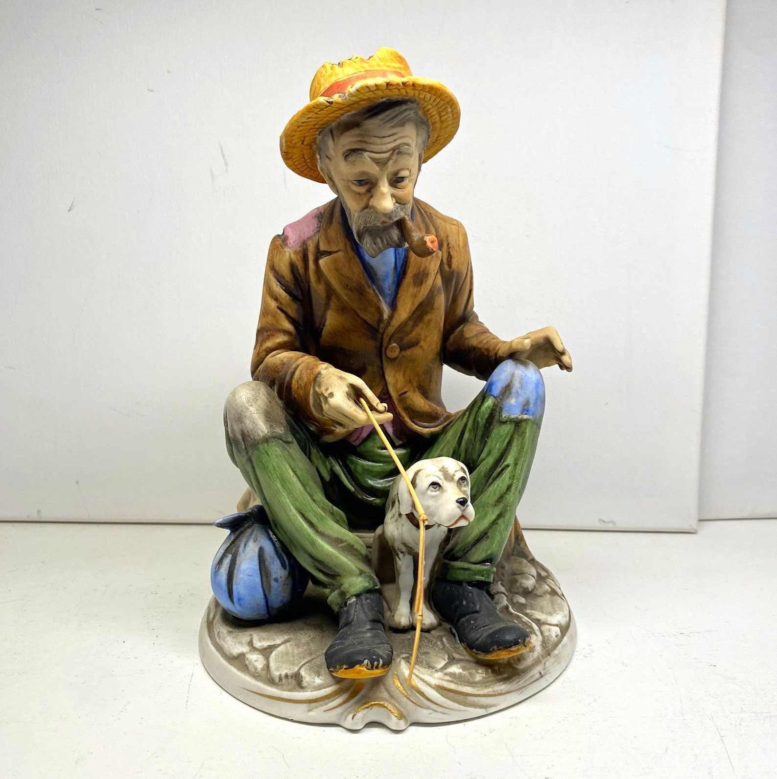 Vintage Porcellane D’Arte C8691 Napcoware Old Man Dog Figurine Japan 8”