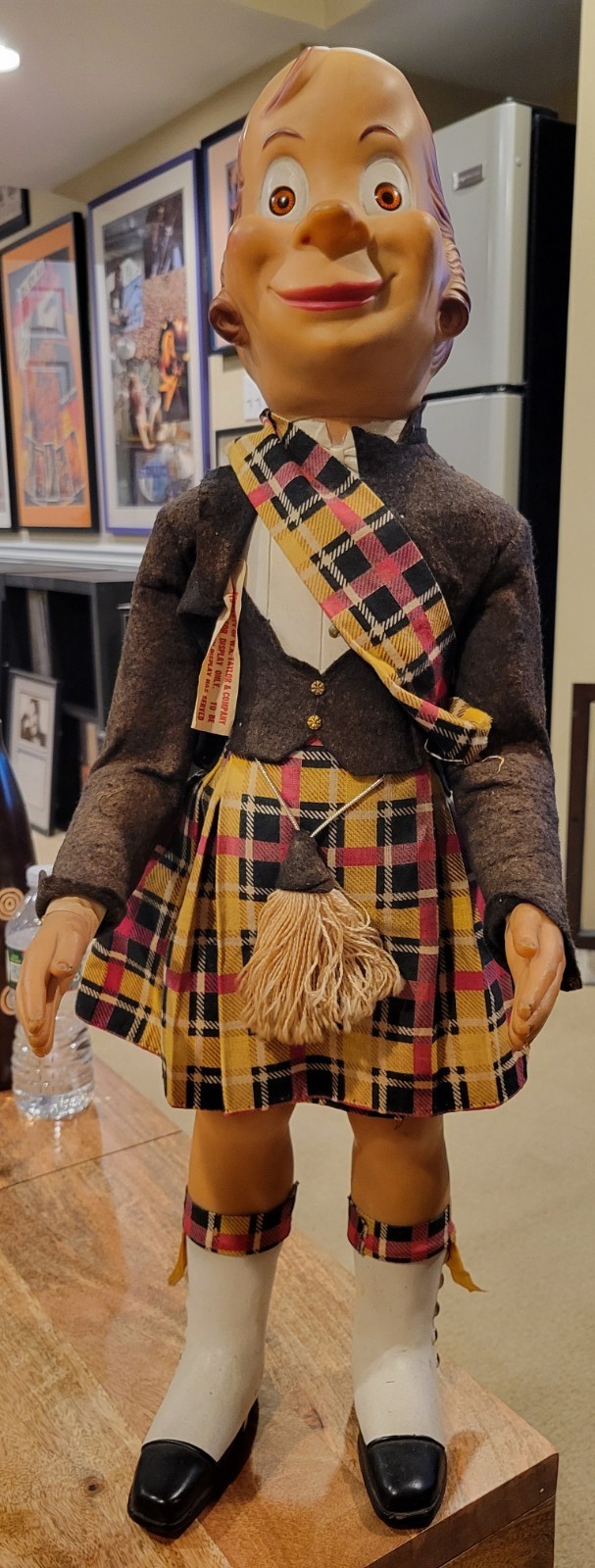Vintage 1950s Old Smuggler Scotch Mr Fergus 27