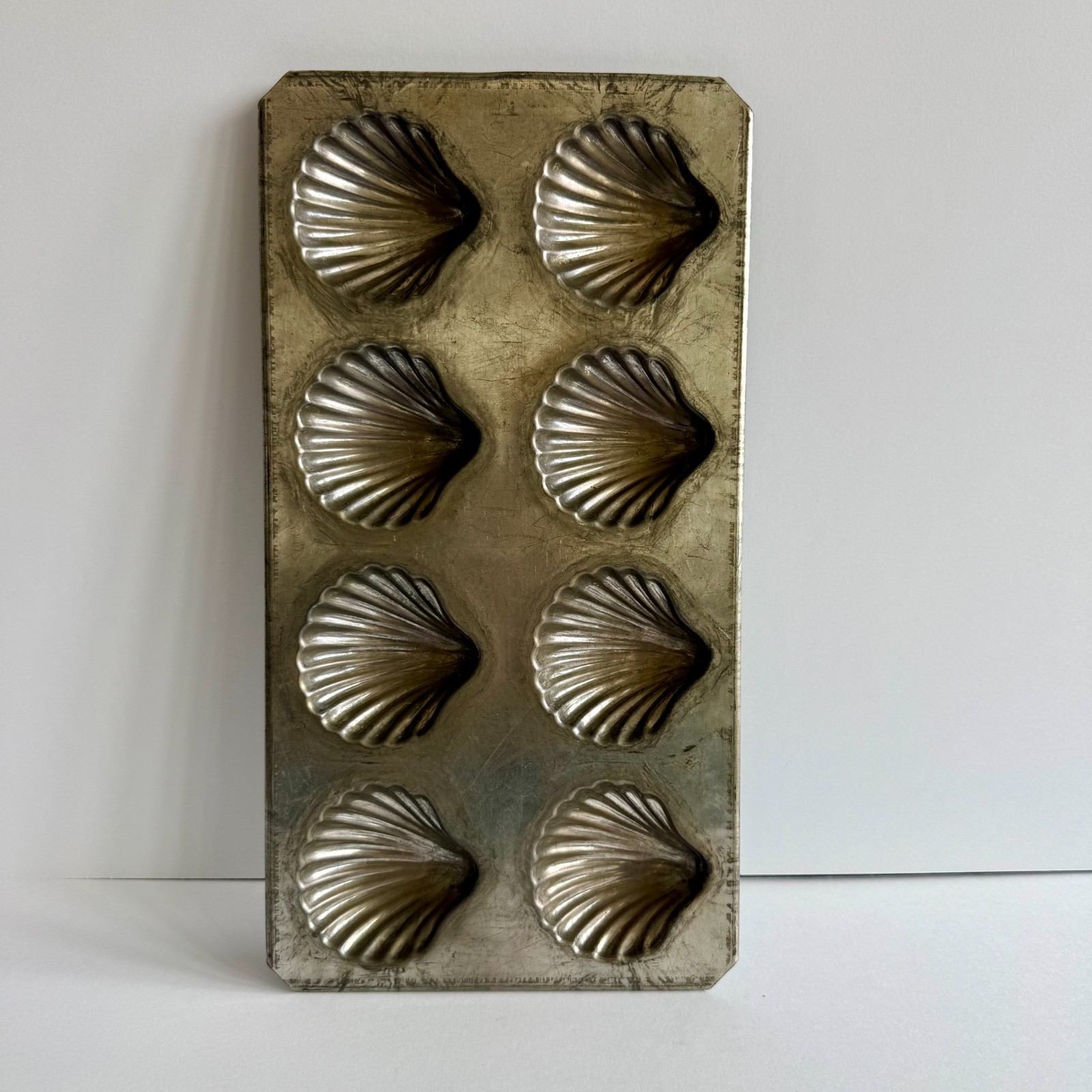 Vintage Scallop Shell Madeleine Pan Tin Baking Mold 13