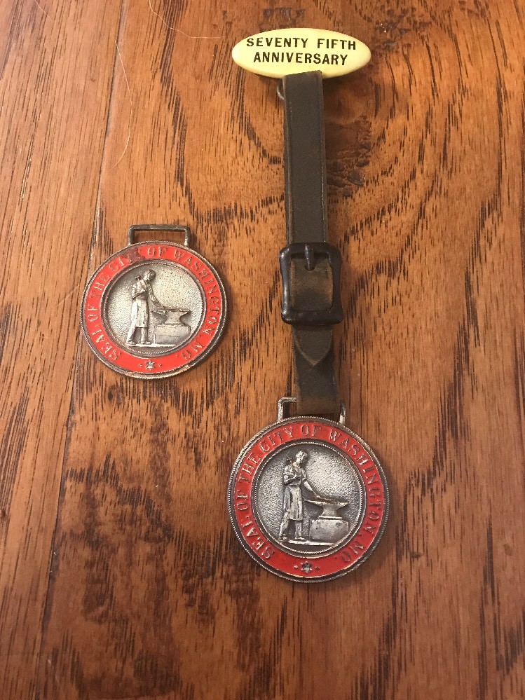 Vintage 1914 Washington Missouri 75th Anniversary Lucinda Owens Medallions Rare Vintage 1914 Washington Missouri 75th Anniversary Lucinda Owens Medallions Rare