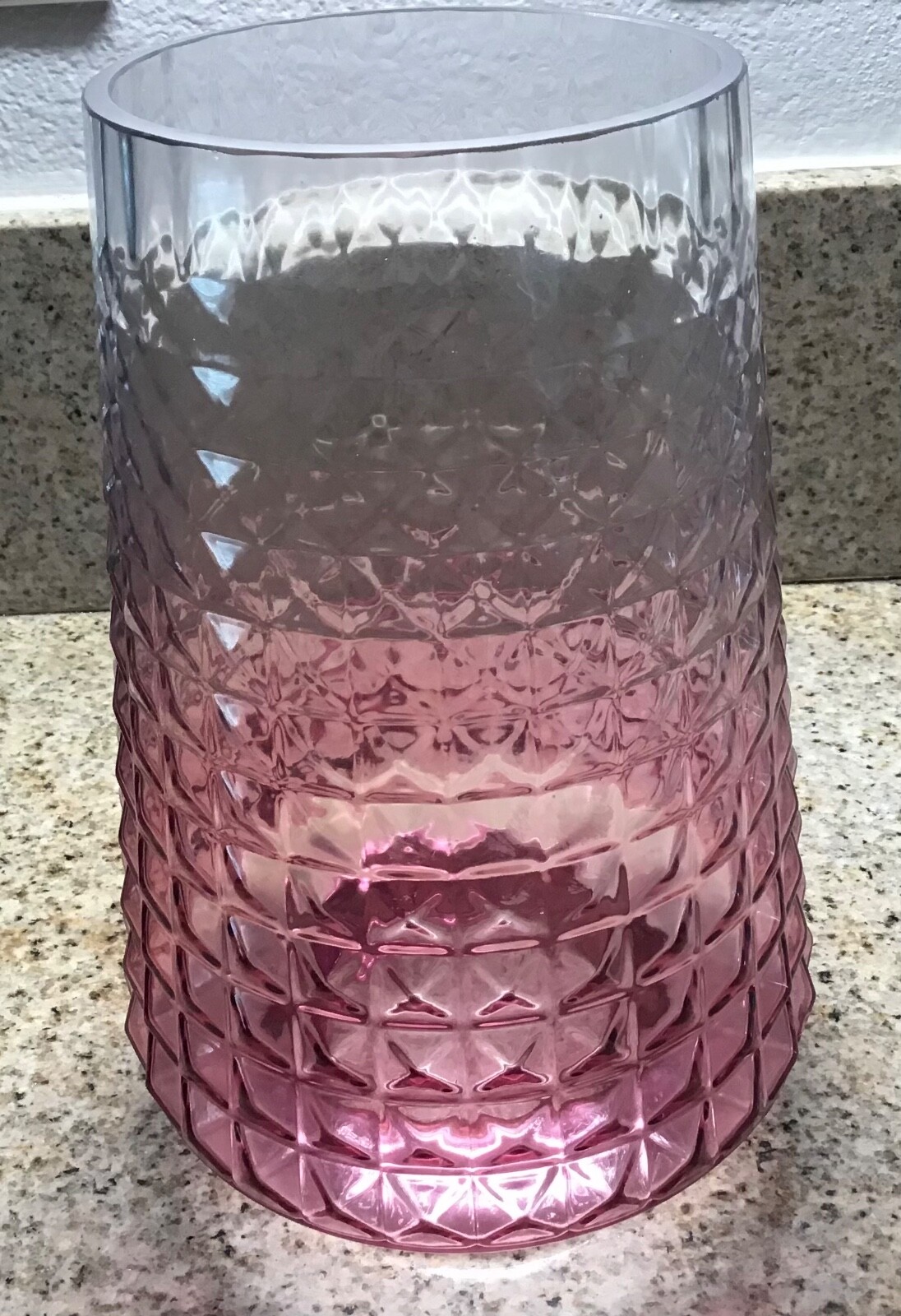 PINK GLASS VASE WITH SQUARE PYRAMID PATTERN - VASE 9