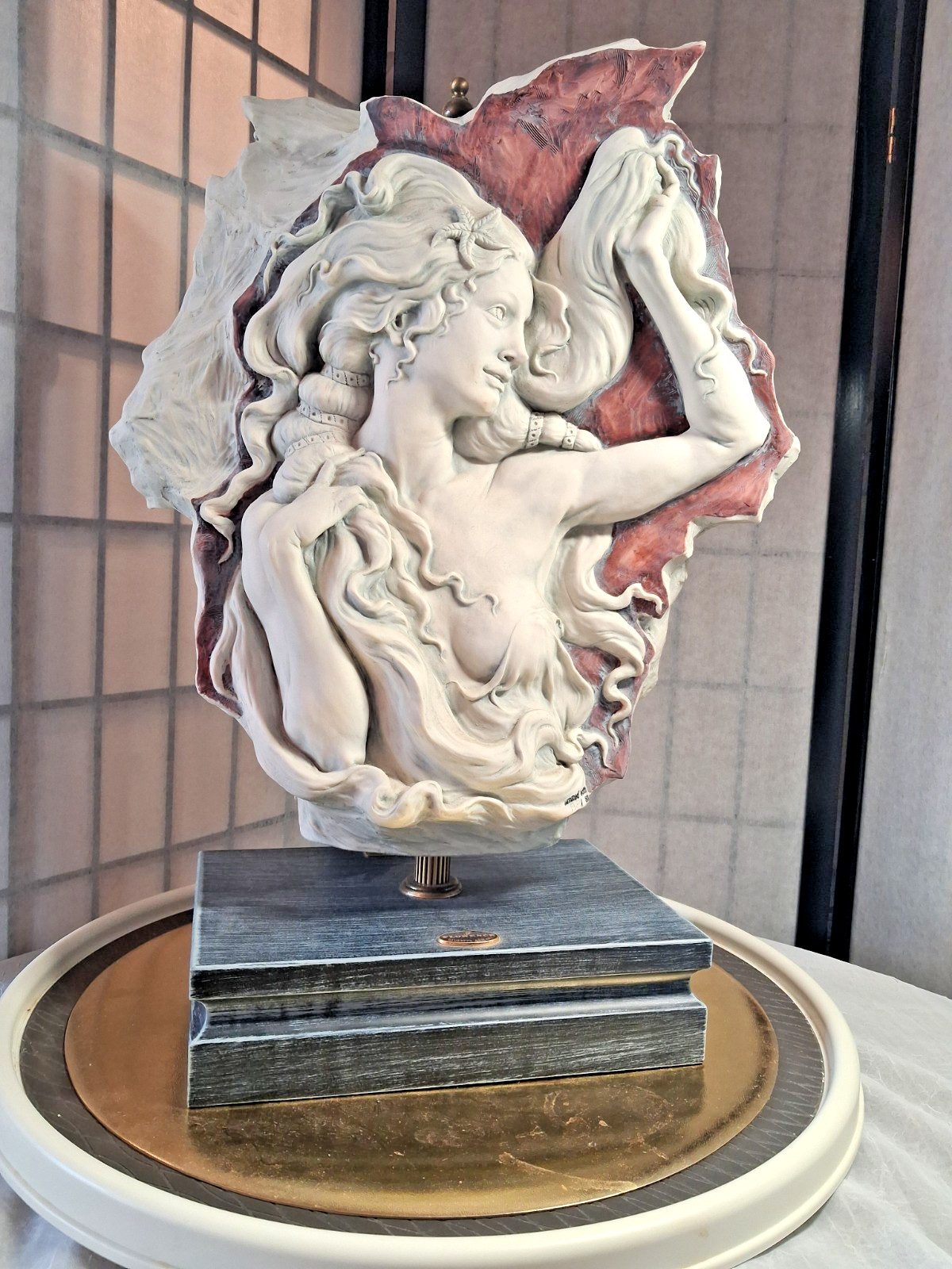 Rare Giuseppe Armani Sculpture \