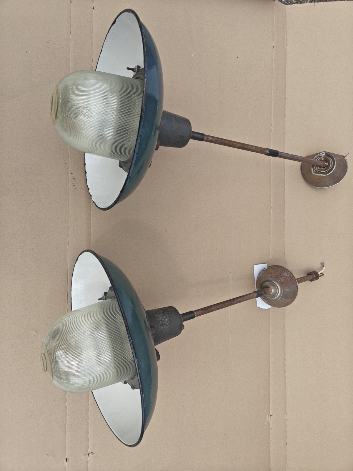 Vintage Vas fém Szarvasi Lamps