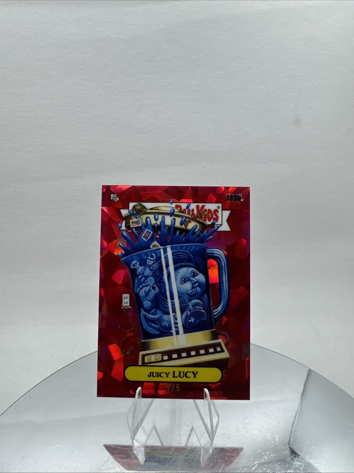 2020 Topps Garbage Pail Kids/ GPK Juicy Lucy #189b - Red Atomic Refractor /5 2020 Topps Garbage Pail Kids/ GPK Juicy Lucy #189b - Red Atomic Refractor /5