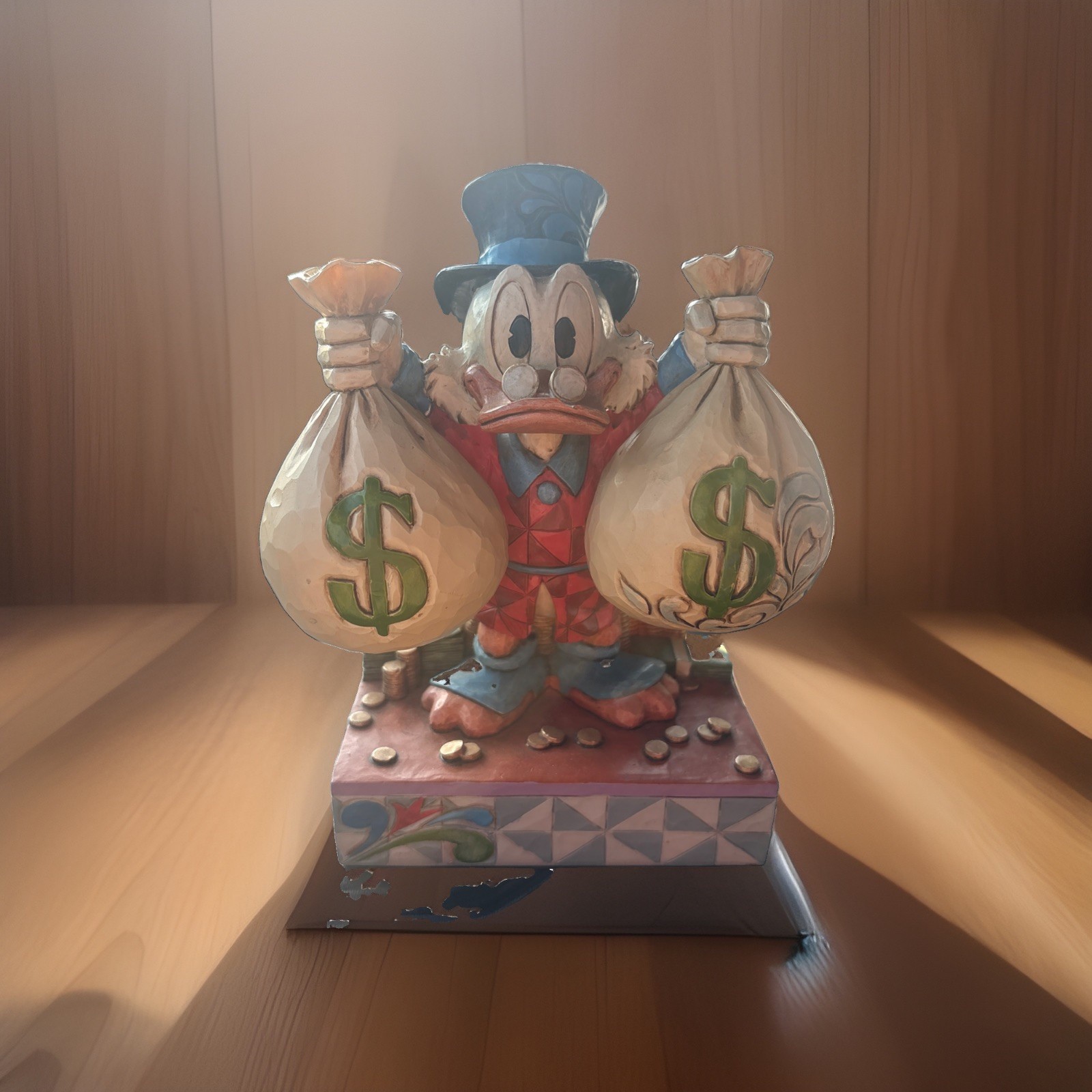 Enesco - Disney Showcase - Jim Shore Scrooge McDuck 'A Wealth of Riches' 4027137 Enesco - Disney Showcase - Jim Shore Scrooge McDuck 'A Wealth of Riches' 4027137